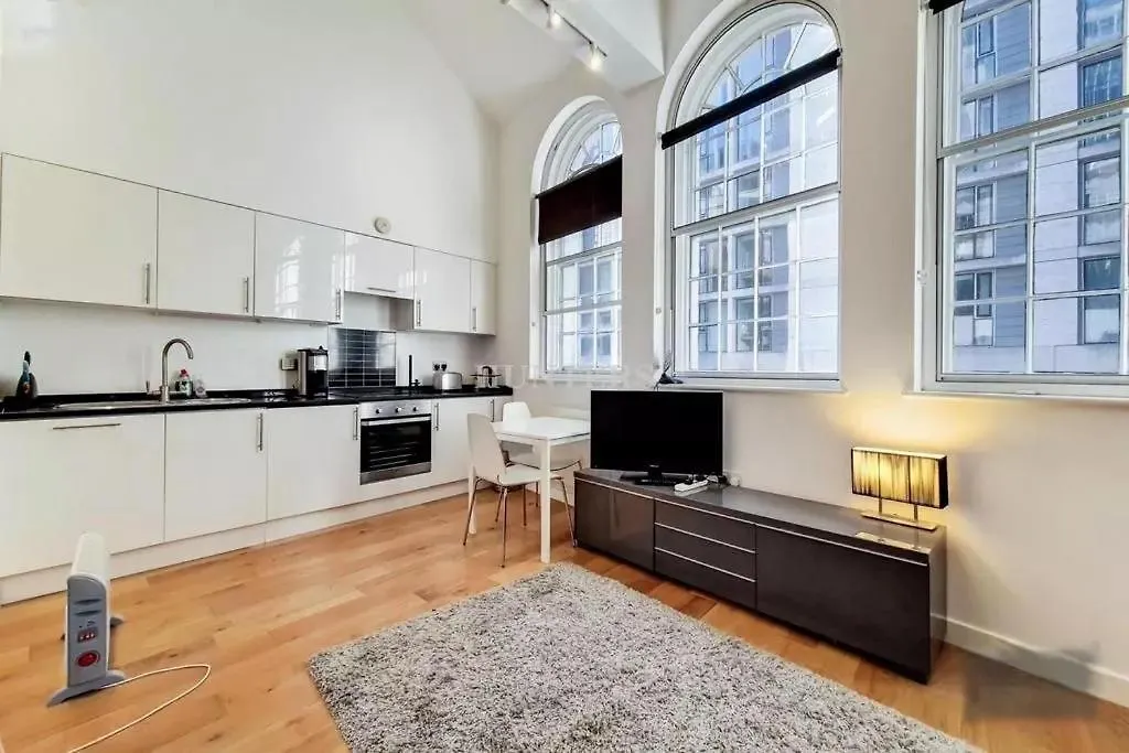 Tower Hill Beautiful Apartment London United Kingdom